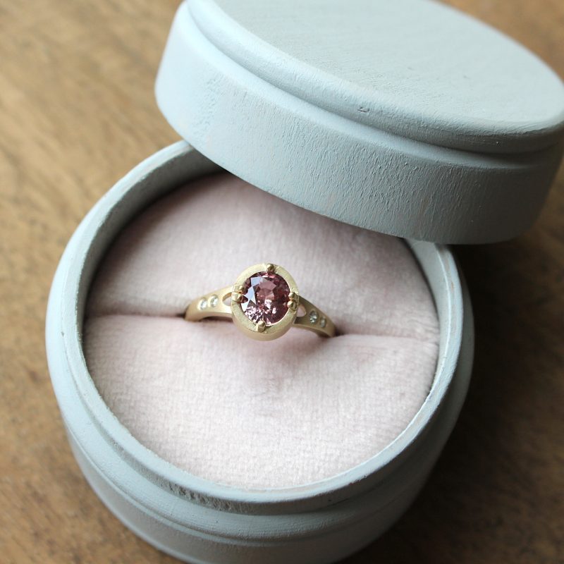 sri lanka pink sapphire ring