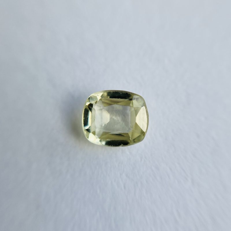 0.40CT Green Yellow Sapphire, 4.8X4MM